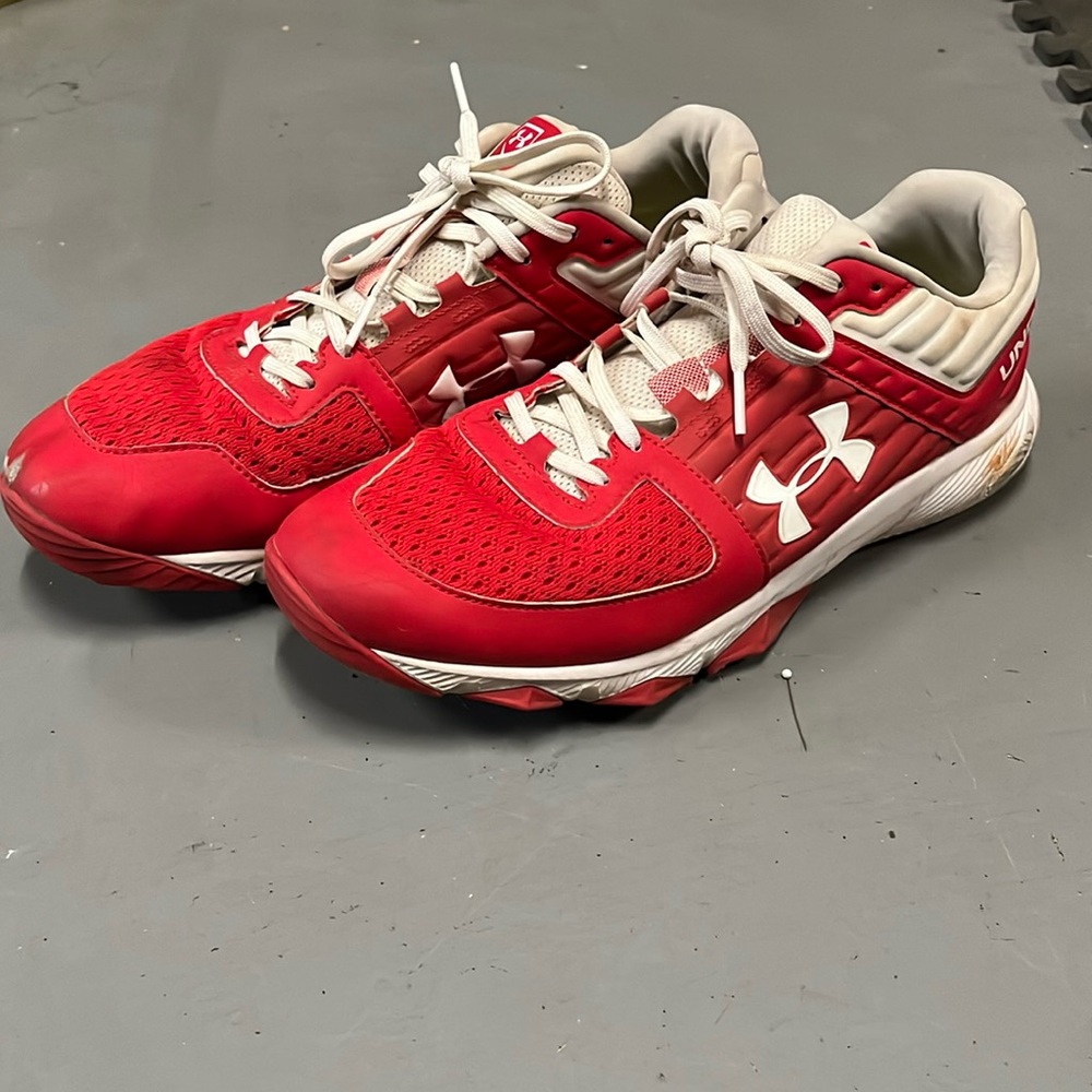 Under Armour Yard Trainer Baseball Turf Cross Training Shoe Red. Size 12
